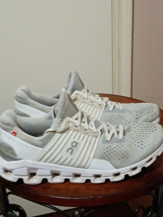 On Clouds Shoes - On CloudSwift Helion Women’s Size 9 Glacier White Running Shoes 41.99579